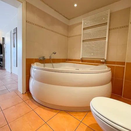 Ferienwohnung Nienhagen in Strandnähe - 4 DTV-Sterne Zimmer foto